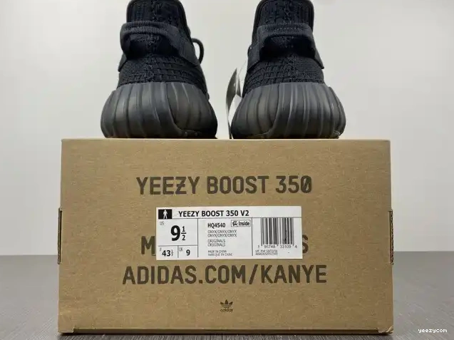 Boost 350 HQ4540 Onyx V2 Yeezy Adidas 0613